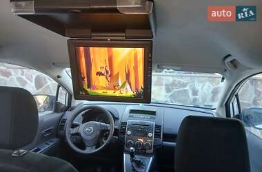 Минивэн Mazda 5 2008 в Белой