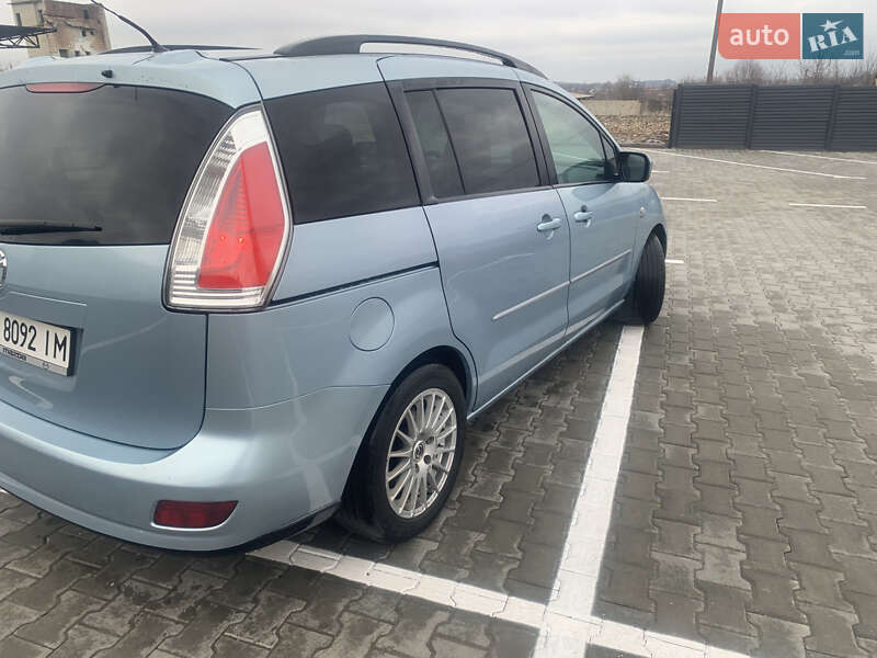 Мінівен Mazda 5 2009 в Дубні