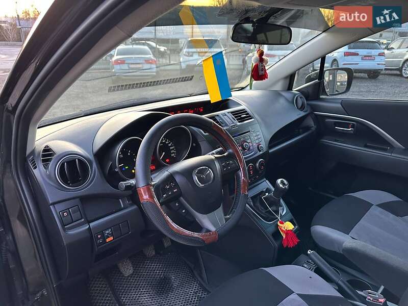 Минивэн Mazda 5 2011 в Львове