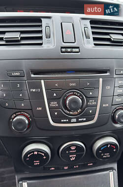 Минивэн Mazda 5 2011 в Киеве