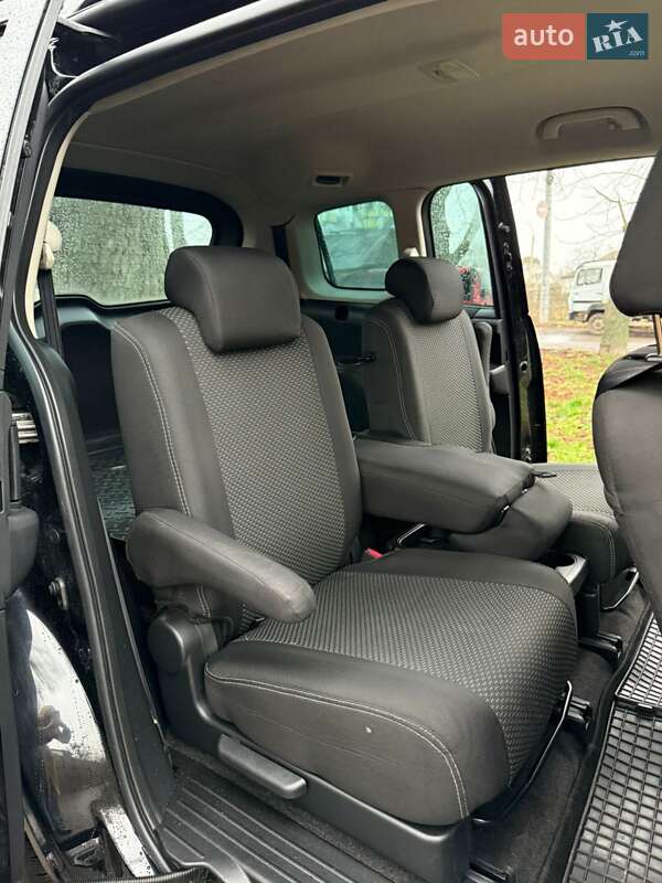 Минивэн Mazda 5 2010 в Бердичеве