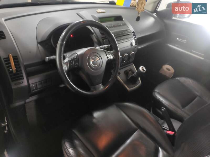 Минивэн Mazda 5 2009 в Житомире