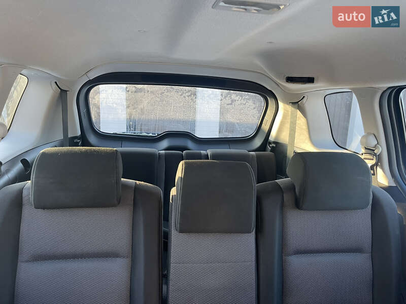 Минивэн Mazda 5 2007 в Черновцах