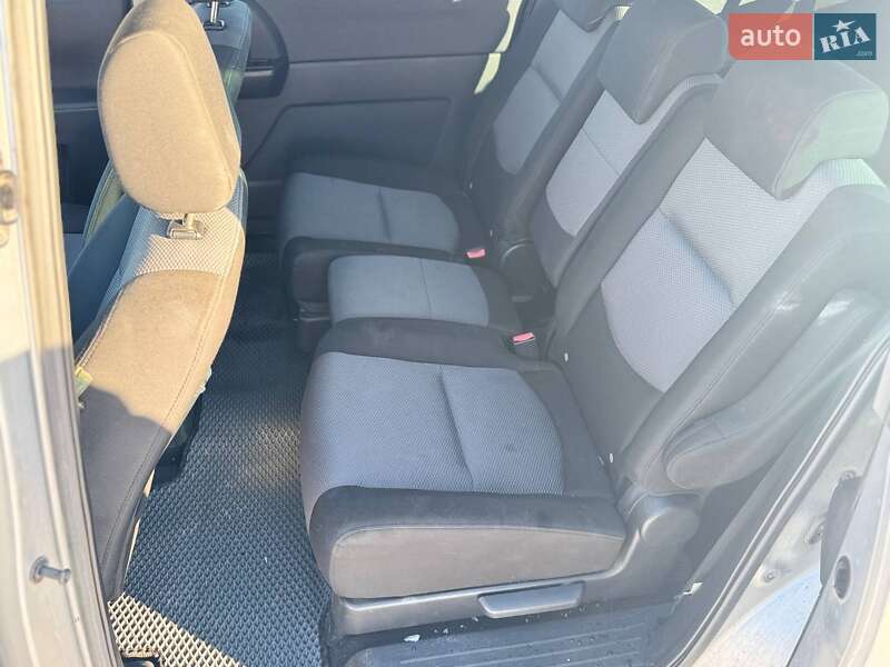 Мінівен Mazda 5 2007 в Луцьку