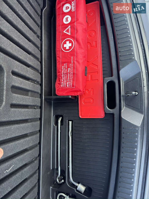 Минивэн Mazda 5 2010 в Киеве фото 45 Минивэн Mazda 5 2010 в Киеве