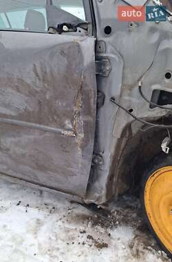Мінівен Mazda 5 2007 в Клавдієво-Тарасовому