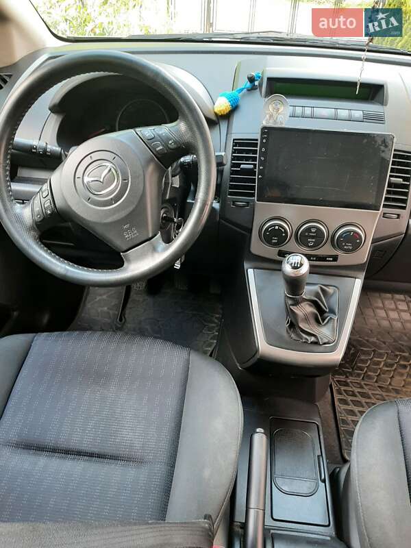 Минивэн Mazda 5 2010 в Долине