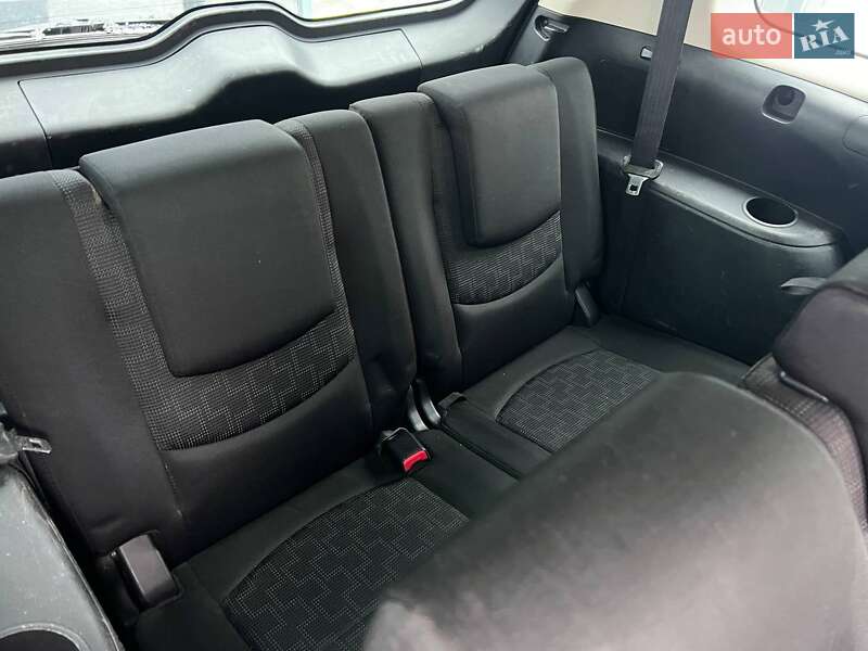 Мінівен Mazda 5 2007 в Івано-Франківську