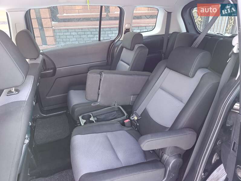Минивэн Mazda 5 2008 в Звягеле фото 18 Минивэн Mazda 5 2008 в Звягеле