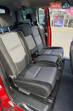 Минивэн Mazda 5 2005 в Днепре