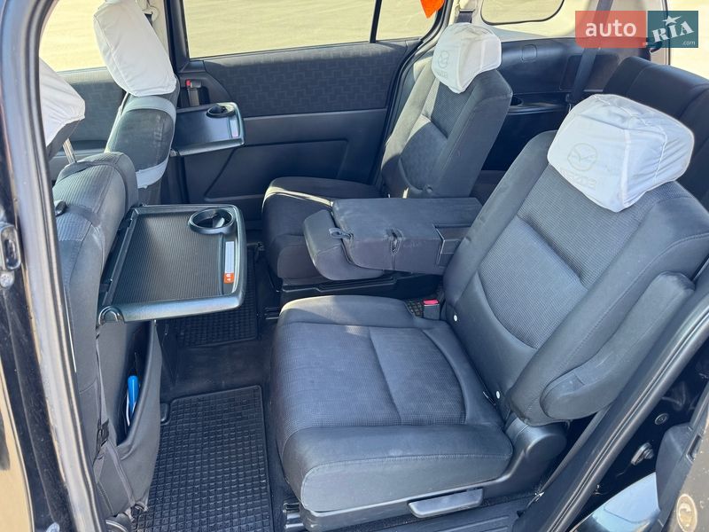 Минивэн Mazda 5 2009 в Борисполе