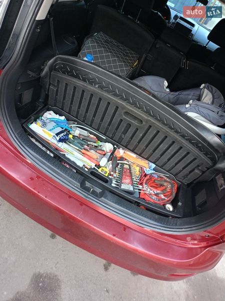 Минивэн Mazda 5 2008 в Львове