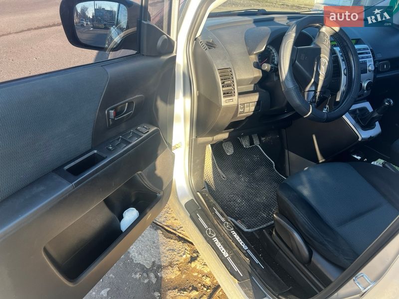 Минивэн Mazda 5 2007 в Тячеве