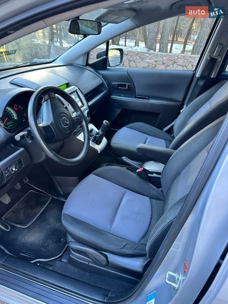 Минивэн Mazda 5 2006 в Киеве