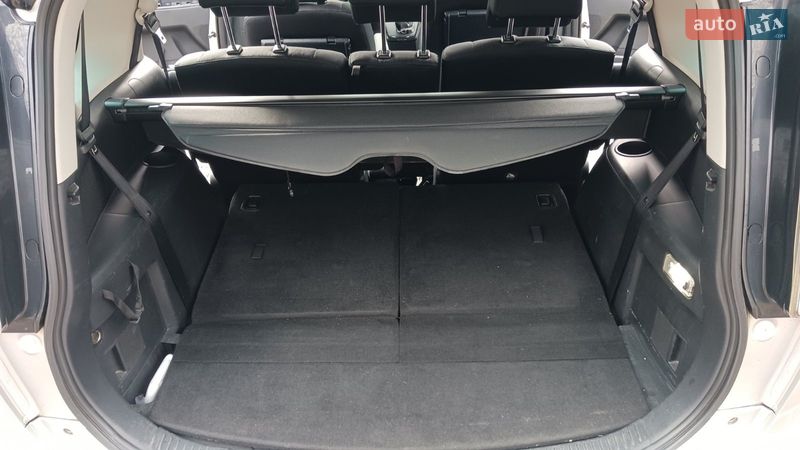 Минивэн Mazda 5 2007 в Сваляве