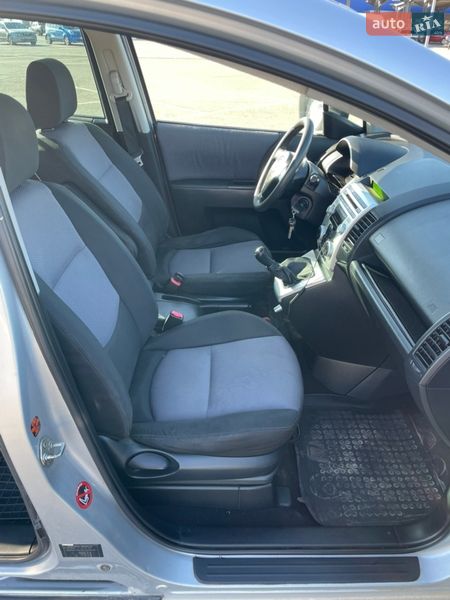 Минивэн Mazda 5 2007 в Кривом Роге