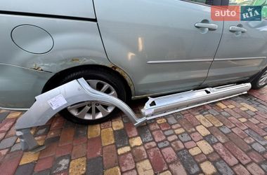 Минивэн Mazda 5 2006 в Киеве