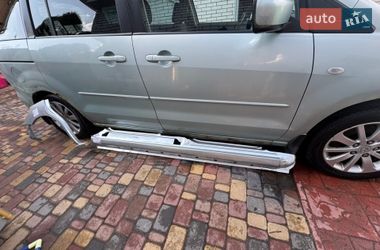 Минивэн Mazda 5 2006 в Киеве