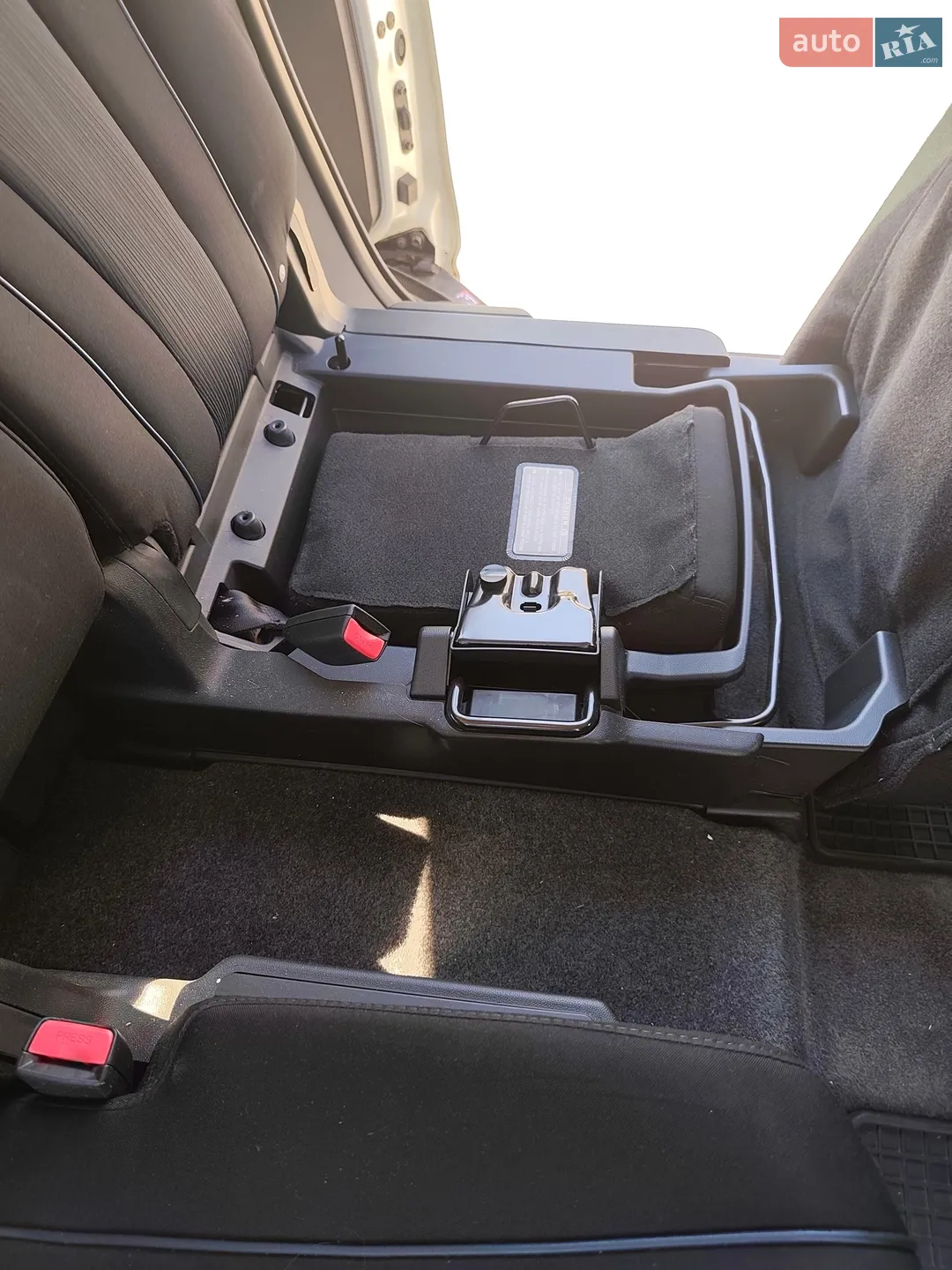 2011 Mazda 5 - мініатюра 21