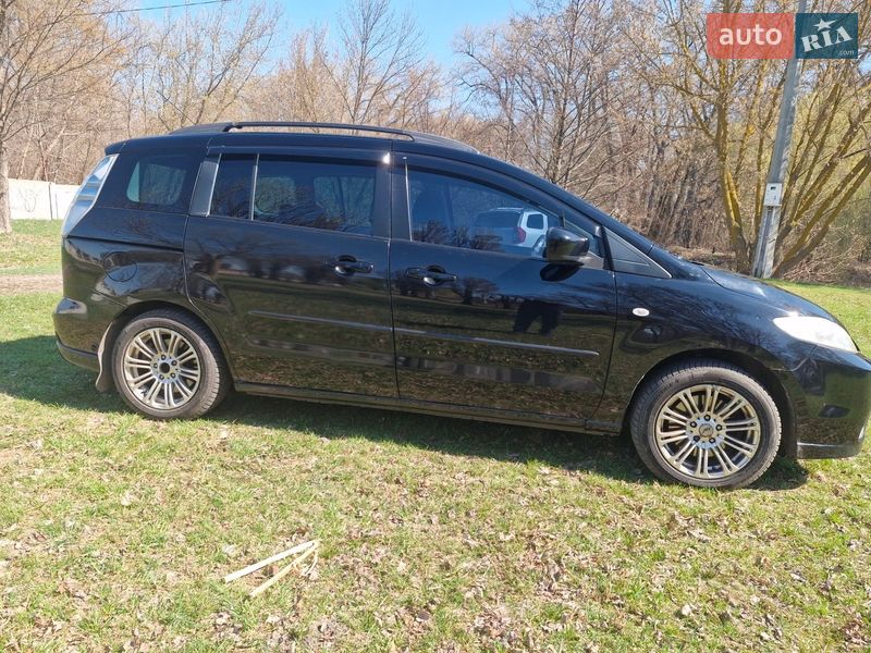 Минивэн Mazda 5 2006 в Нежине