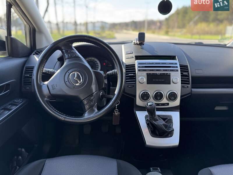 Минивэн Mazda 5 2006 в Ковеле