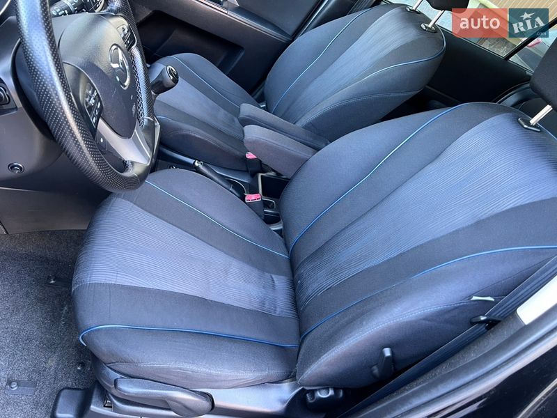 Мінівен Mazda 5 2011 в Тернополі фото 35 Мінівен Mazda 5 2011 в Тернополі