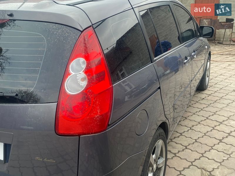 Мінівен Mazda 5 2006 в Луцьку