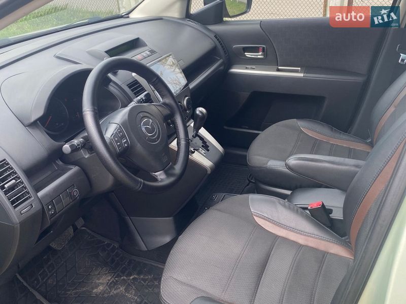 Мінівен Mazda 5 2008 в Києві