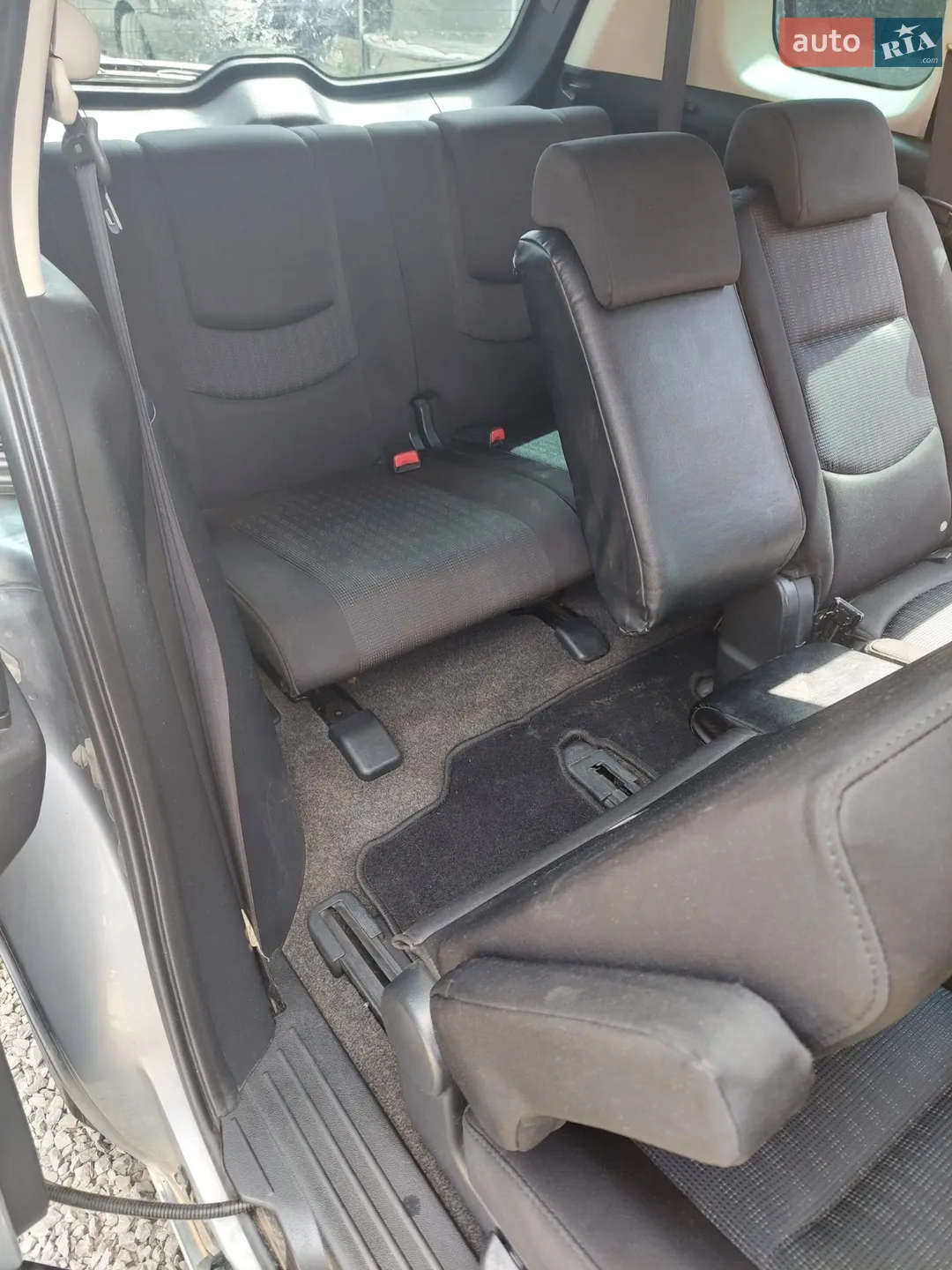 2010 Mazda 5 - мініатюра 8