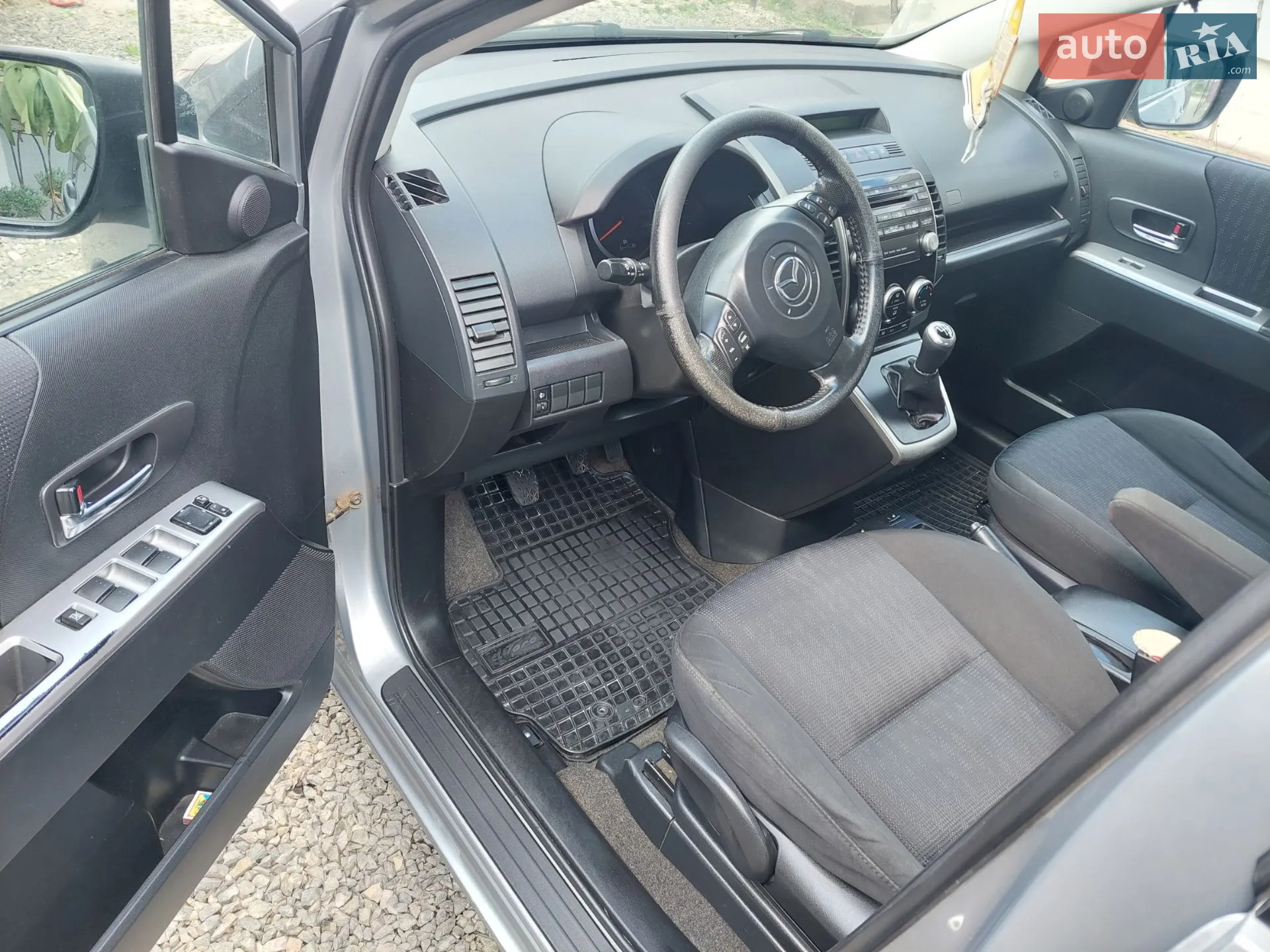 2010 Mazda 5 - мініатюра 5
