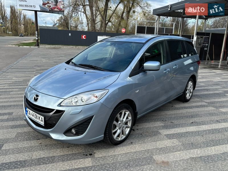 Mazda 5 2011