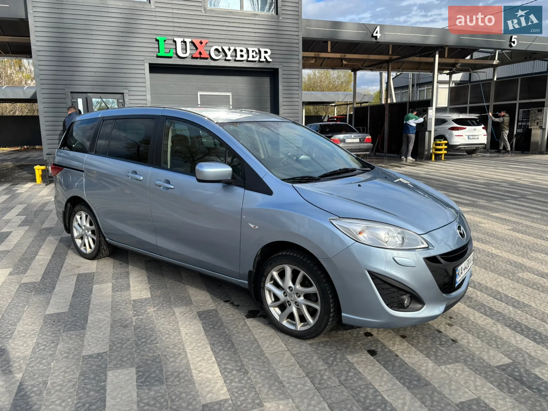 2011 Mazda 5 - мініатюра 10