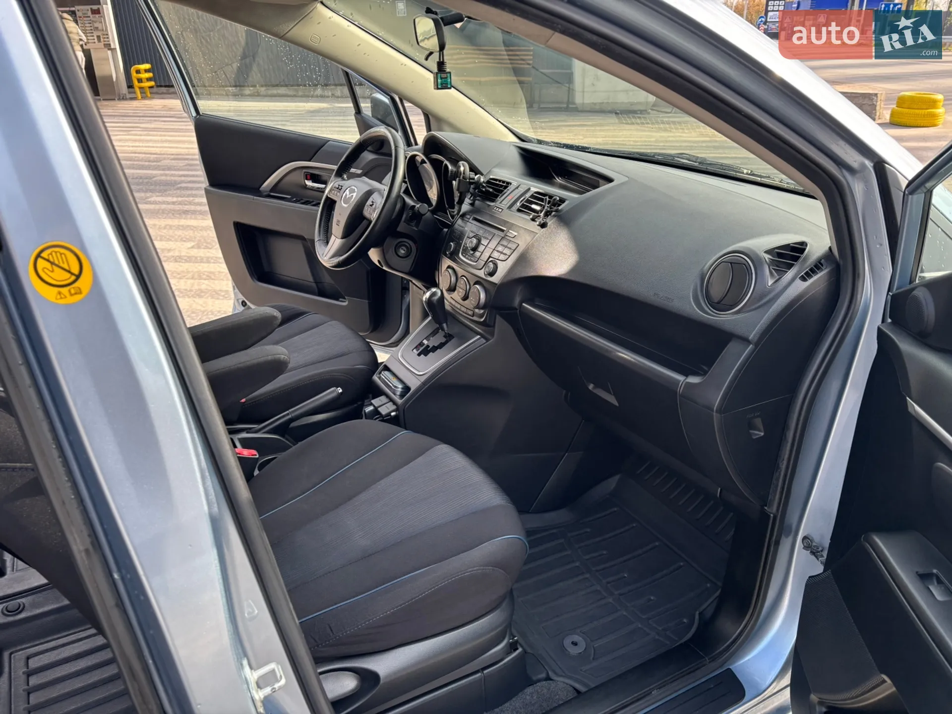 2011 Mazda 5 - мініатюра 19