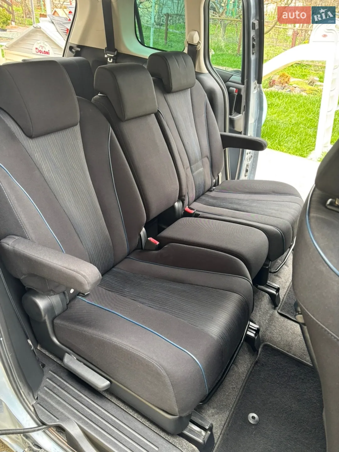 2011 Mazda 5 - мініатюра 26