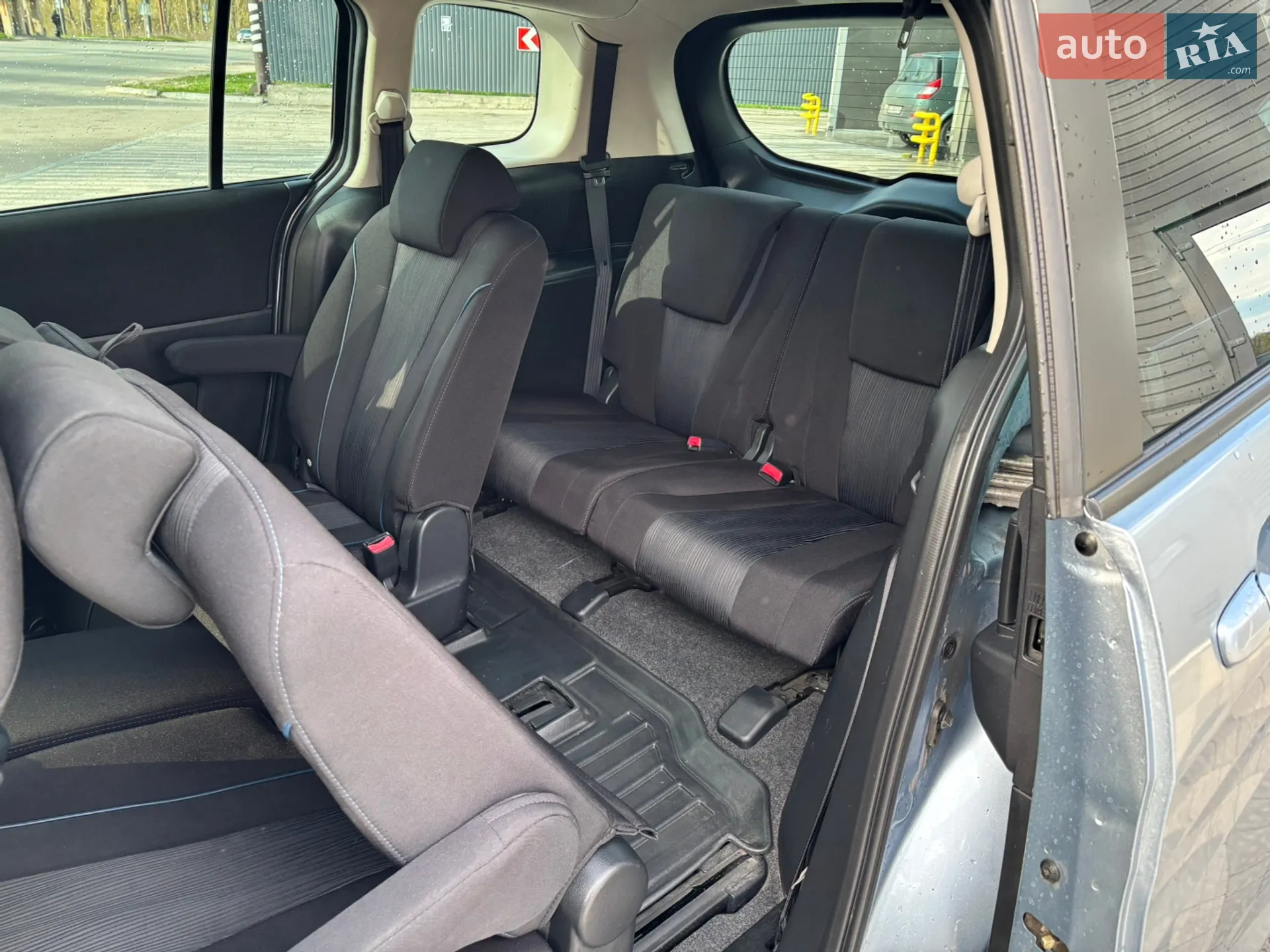 2011 Mazda 5 - мініатюра 28