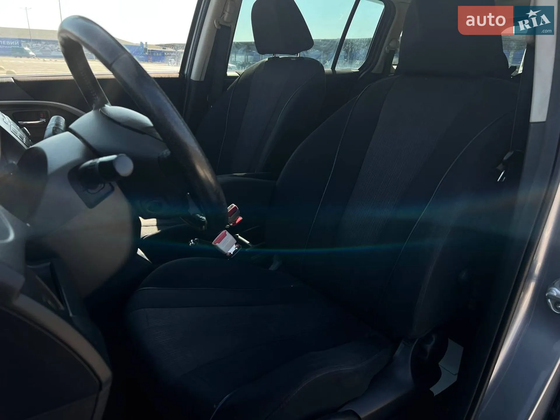 2012 Mazda 5 - мініатюра 15