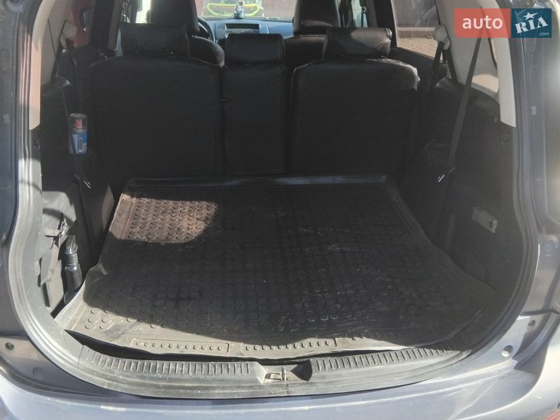 Мінівен Mazda 5 2007 в Володимирі фото 9 Мінівен Mazda 5 2007 в Володимирі