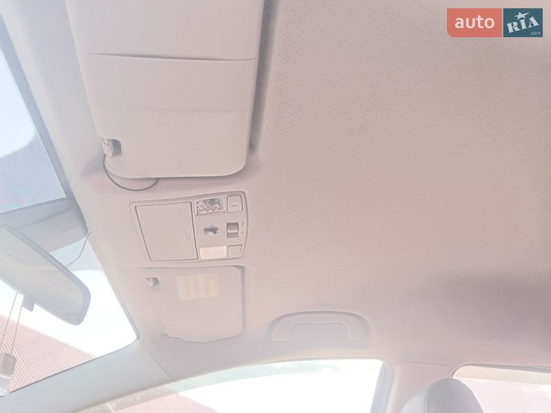 Мінівен Mazda 5 2007 в Володимирі фото 12 Мінівен Mazda 5 2007 в Володимирі