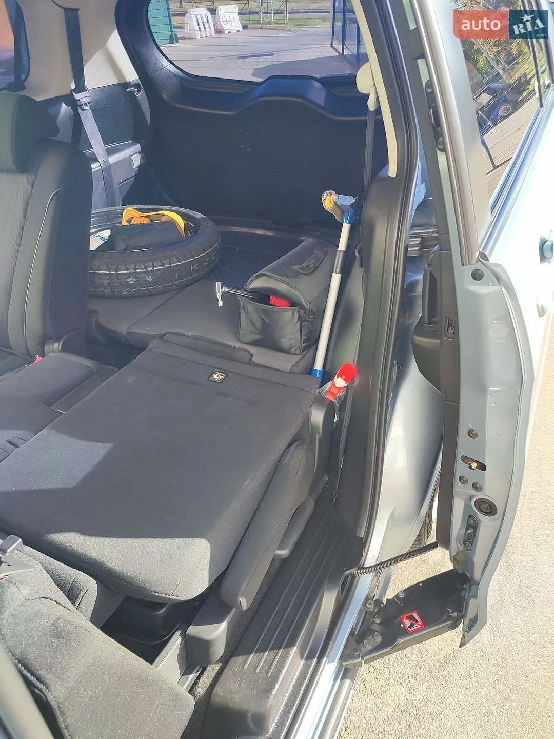 2012 Mazda 5 - мініатюра 23