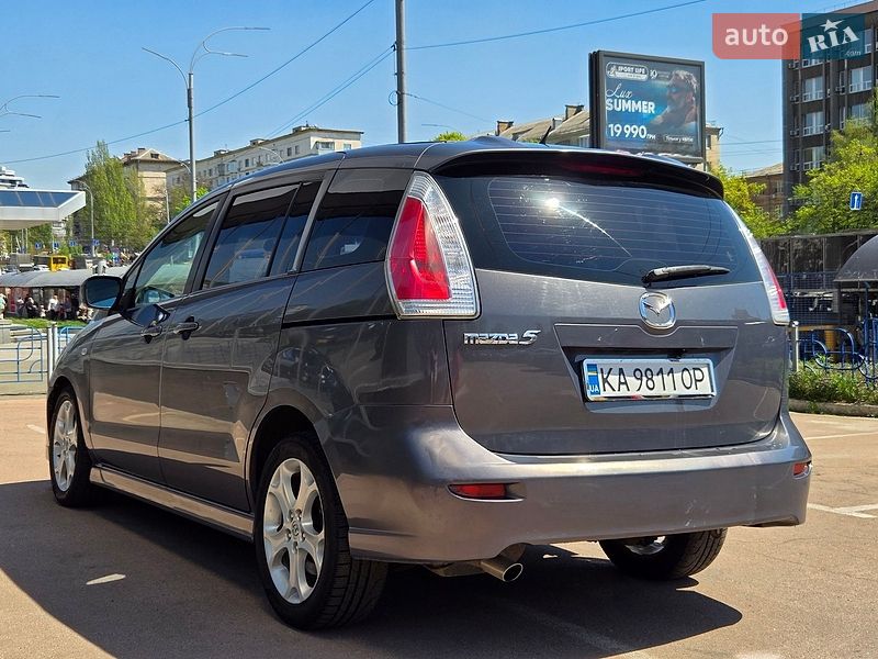 Мінівен Mazda 5 2010 в Києві