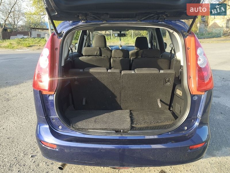 Минивэн Mazda 5 2005 в Радивилове