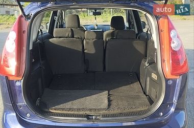 Минивэн Mazda 5 2005 в Радивилове