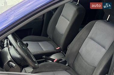 Минивэн Mazda 5 2006 в Львове