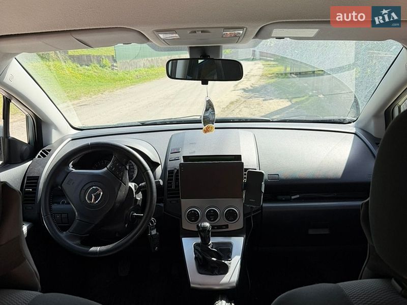 Мінівен Mazda 5 2007 в Бурштині
