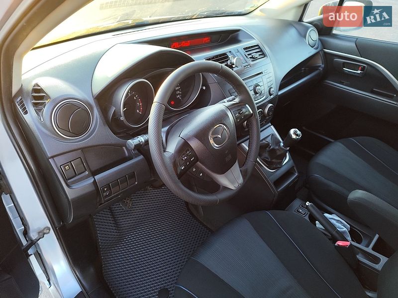 Мінівен Mazda 5 2011 в Староказачьем