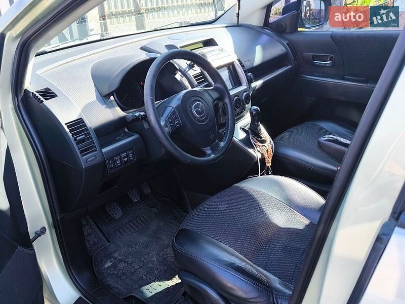 Мінівен Mazda 5 2008 в Дніпрі