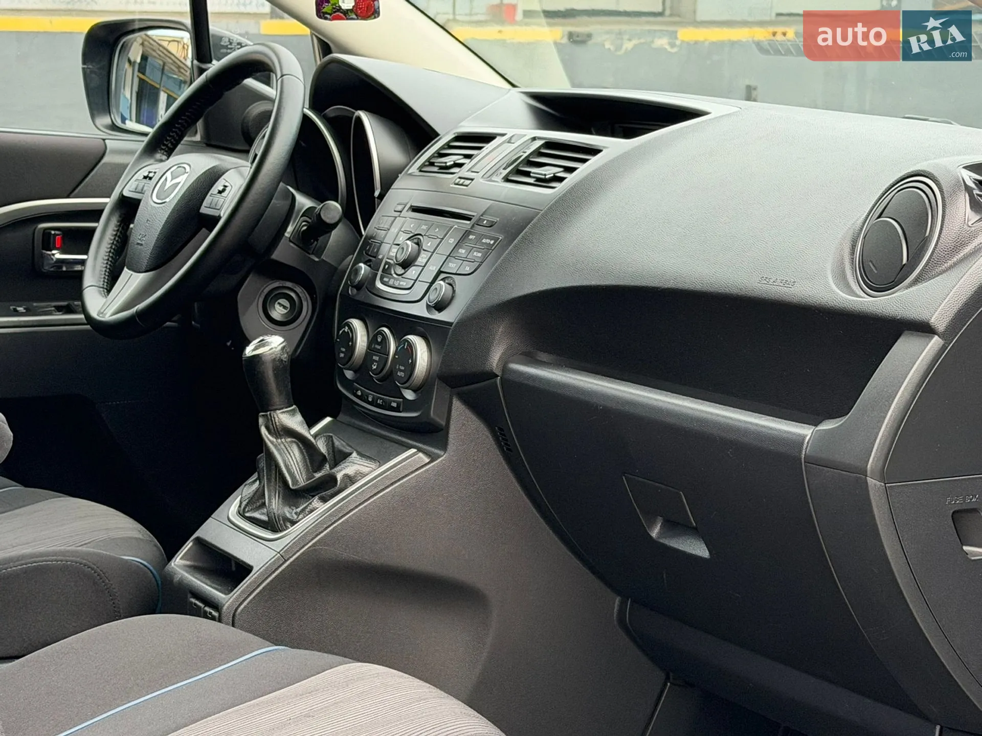 2011 Mazda 5 - мініатюра 40