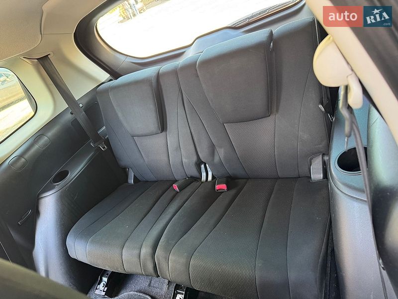 Мінівен Mazda 5 2012 в Львові