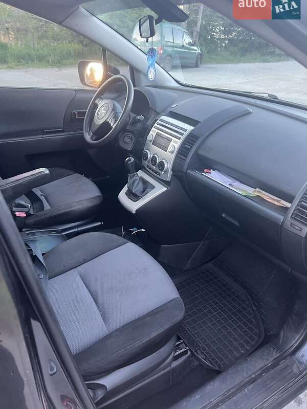 Минивэн Mazda 5 2005 в Звягеле фото 4 Минивэн Mazda 5 2005 в Звягеле