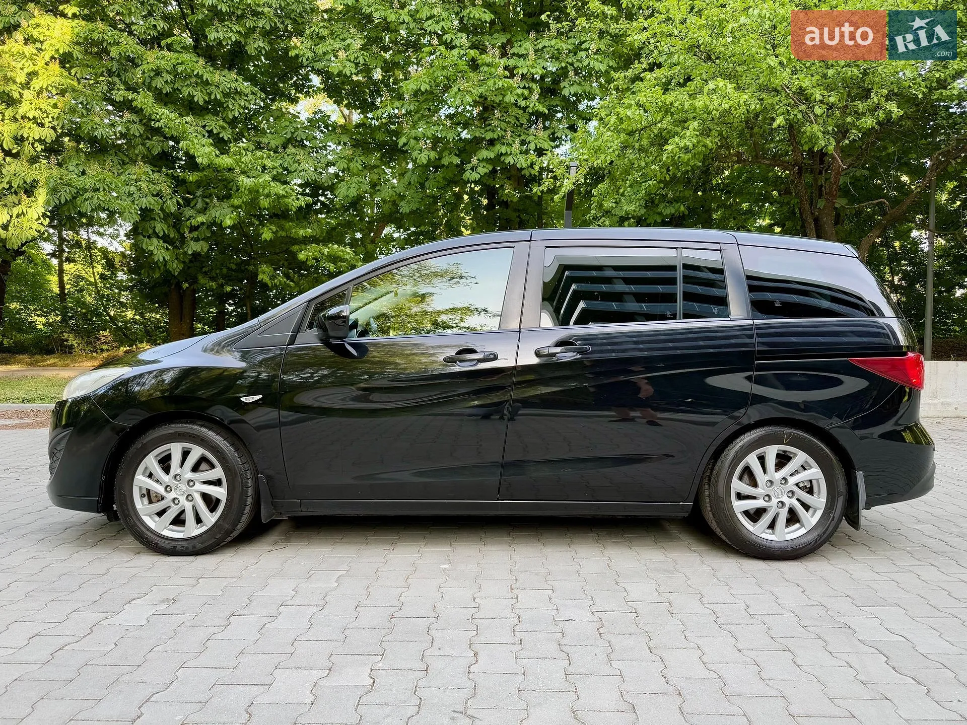 2011 Mazda 5 - мініатюра 13